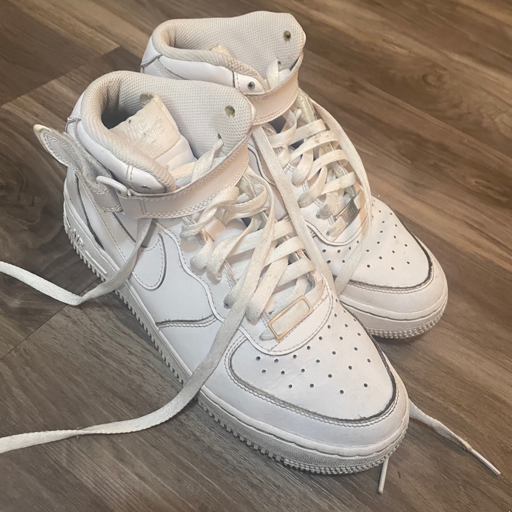 Air Force 1’s Mid